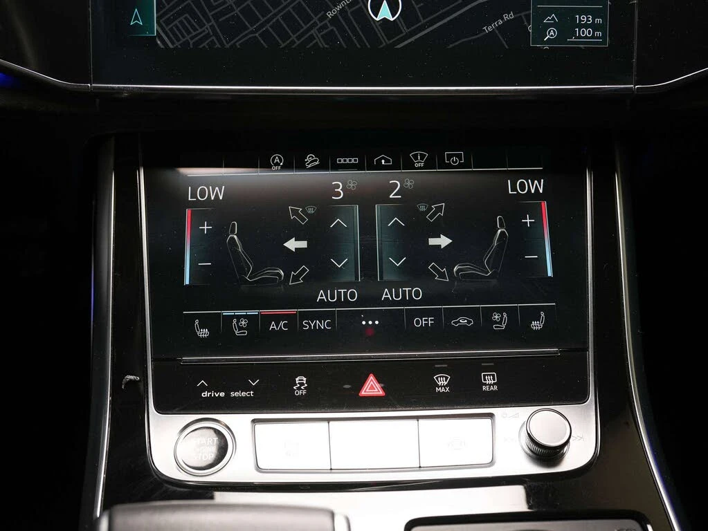 Audi Q8 3.0T* MATRIX* S* LINE* ОБДУХВАНЕ* LANE* ASSIST* ПА, снимка 9 - Автомобили и джипове - 55220137