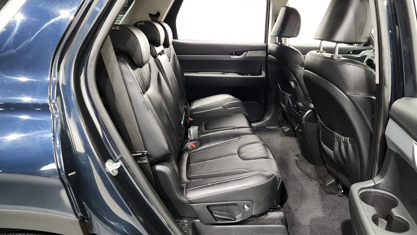 Hyundai Palisade 3.8* KEYLESS* ПОДГРЕВ ВОЛАН* КРАЙНА ЦЕНА, снимка 12 - Автомобили и джипове - 55271951