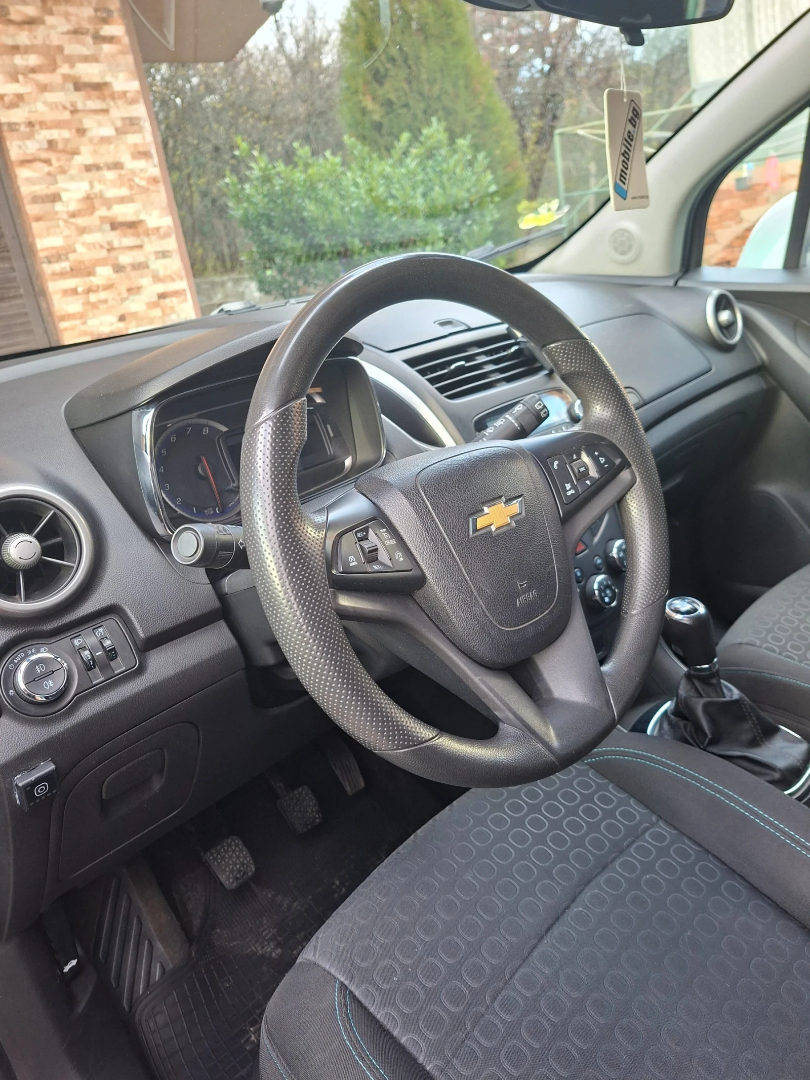 Chevrolet Trax, снимка 8 - Автомобили и джипове - 55776665