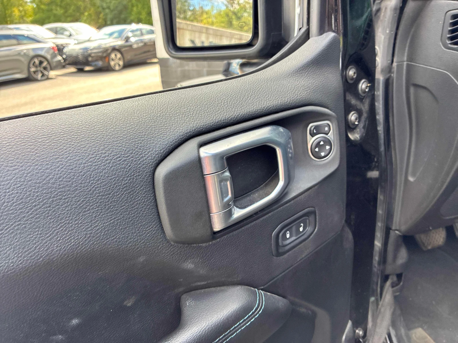 Jeep Wrangler * Unlimited Rubicon * АВТОКРЕДИТ* , снимка 11 - Автомобили и джипове - 55851031