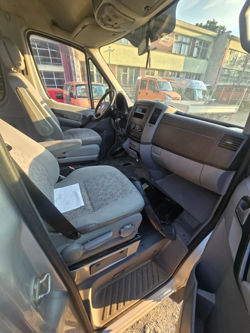 VW Crafter 2.5 TDI 163 PS, снимка 8 - Бусове и автобуси - 42705568