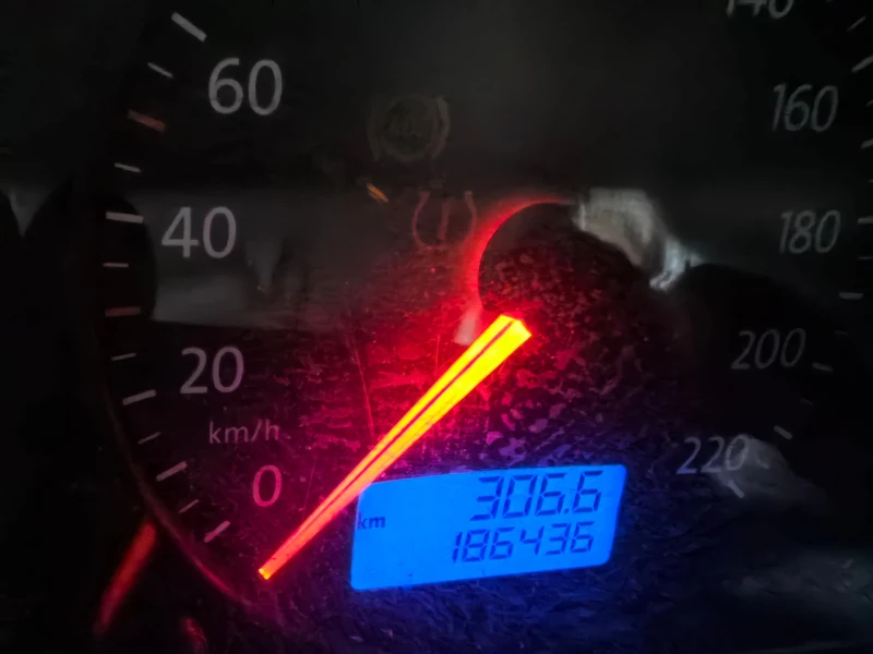 VW T5 2.5 TDI MAXI / TOP, снимка 16 - Бусове и автобуси - 53100542