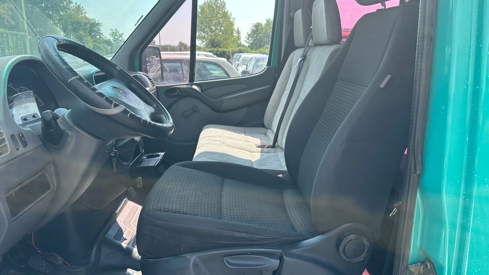 Mercedes-Benz Sprinter 311 CDI 6+ 1 СПЕЦИАЛЕН БАРТЕР ЛИЗИНГ - изображение 8