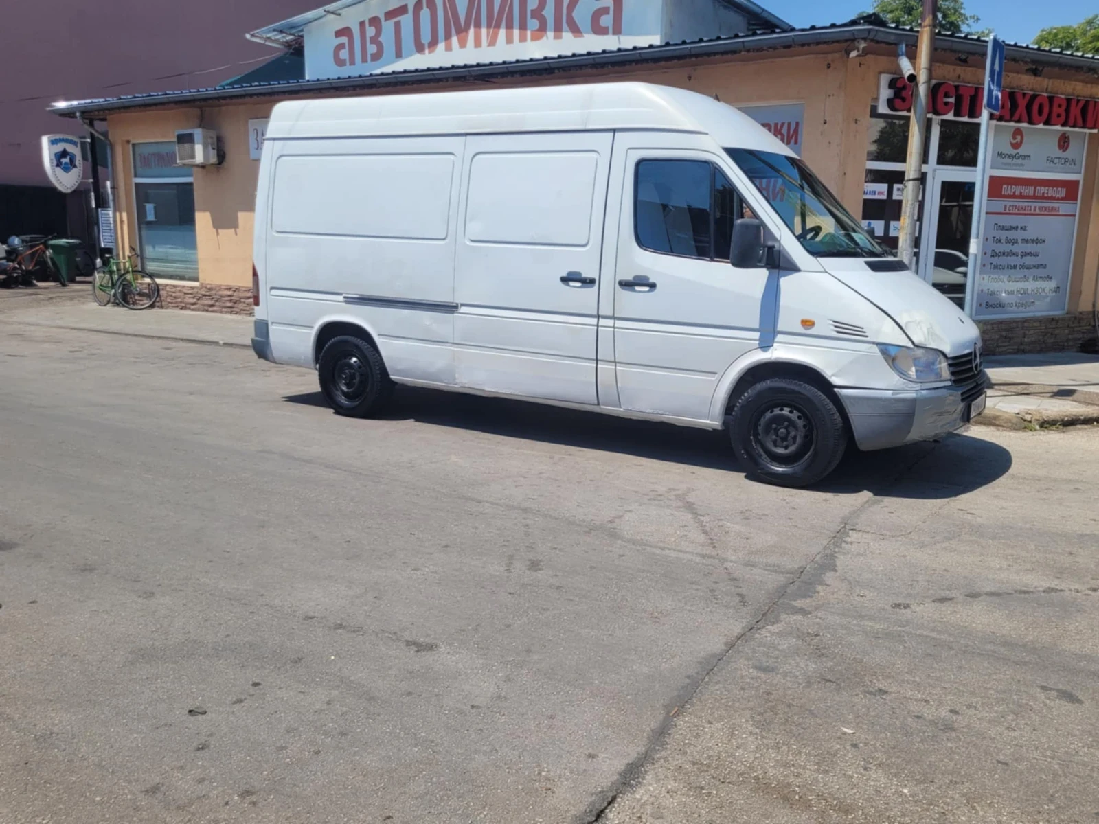 Mercedes-Benz Sprinter 208 ТОВАРЕН - изображение 2