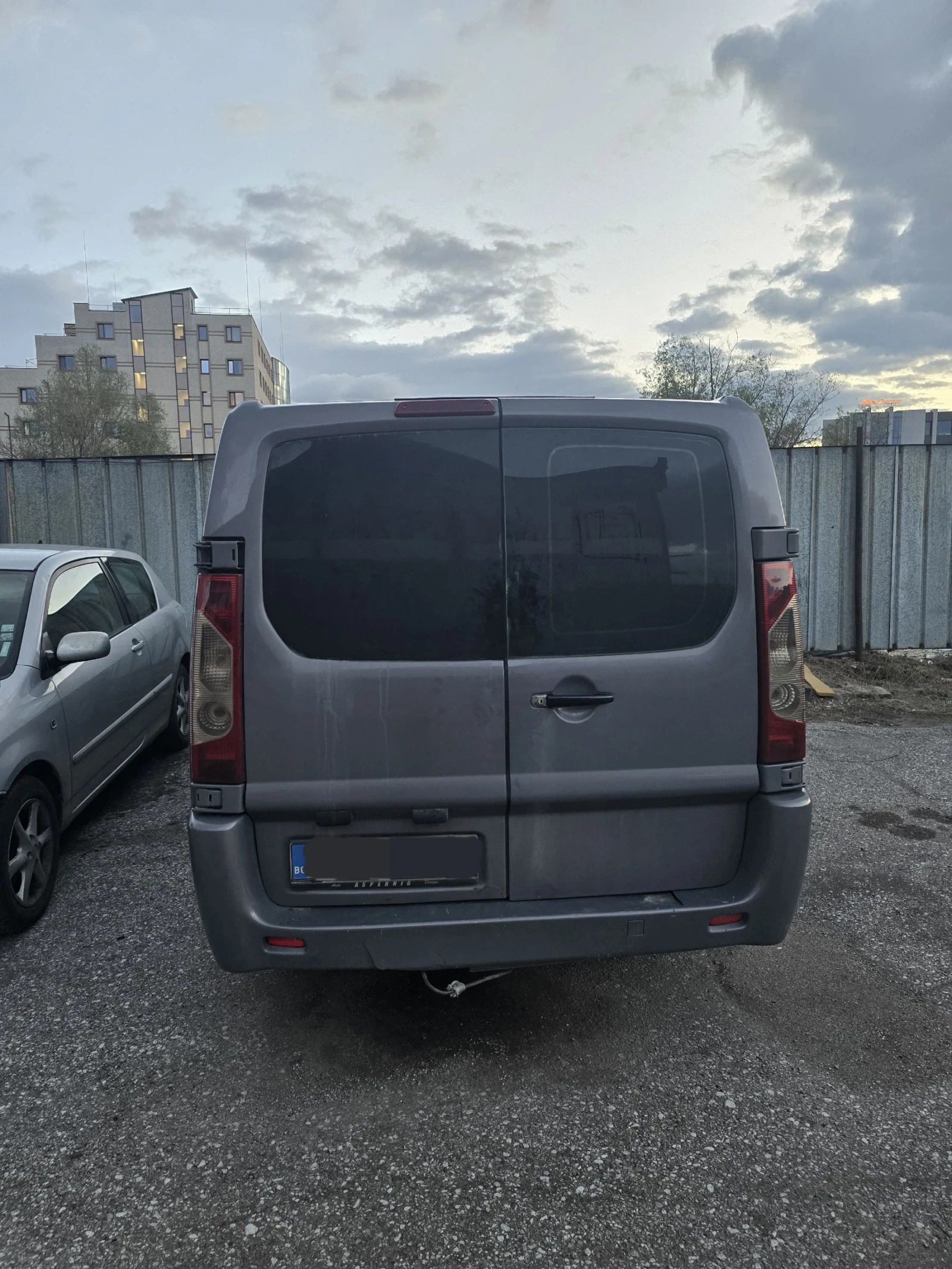 Citroen Jumpy 2.0Hdi 6 скорости/климатик , снимка 3 - Бусове и автобуси - 55172476