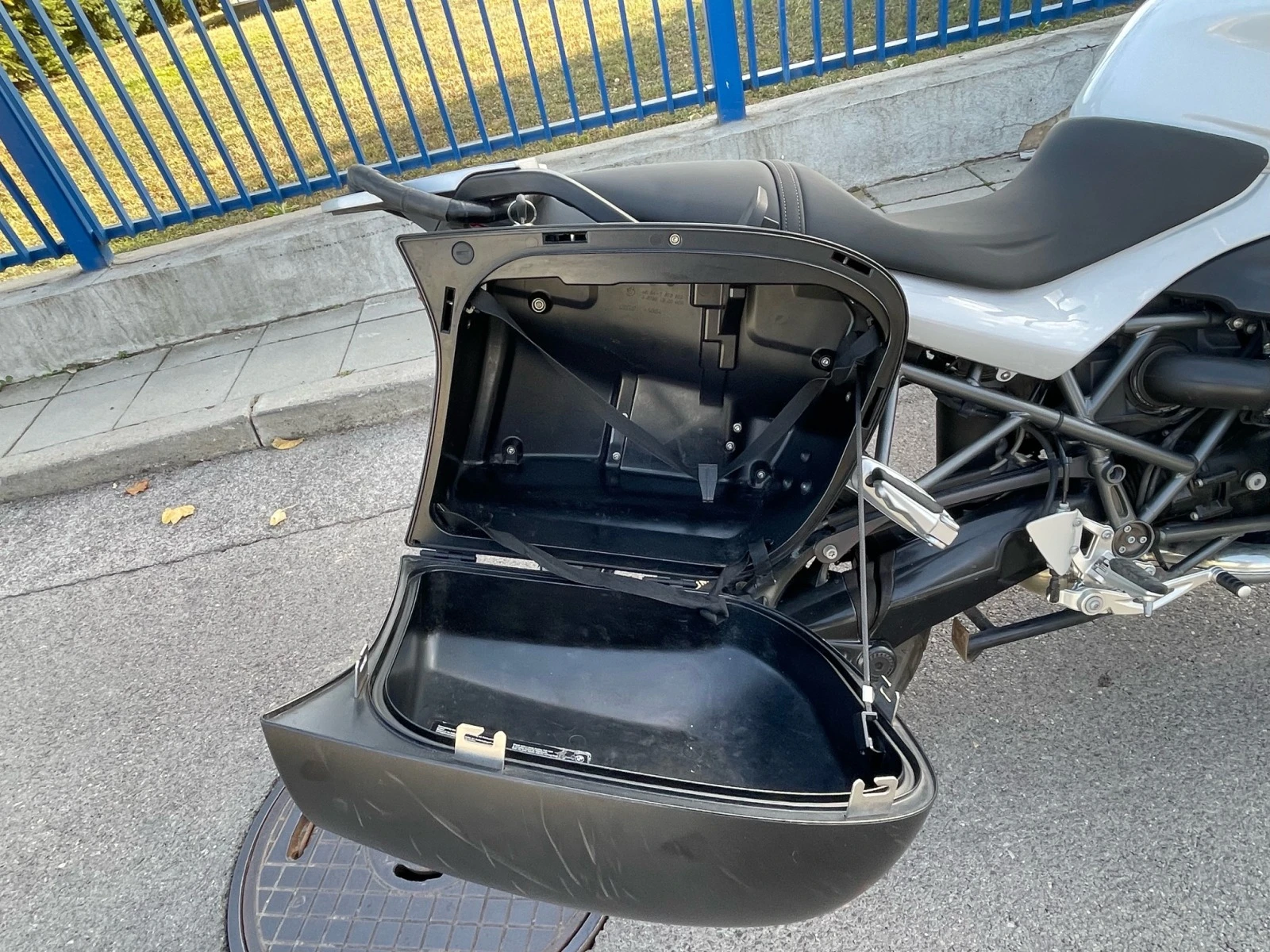 BMW R 1200 R | Mobile.bg   13