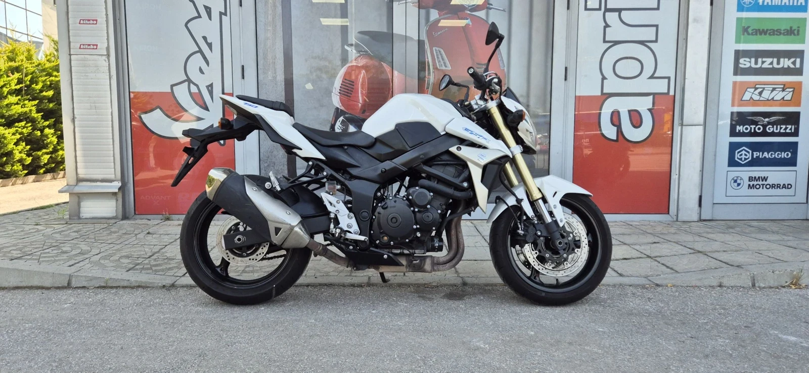 Suzuki Gsr Gsr 750 - изображение 6