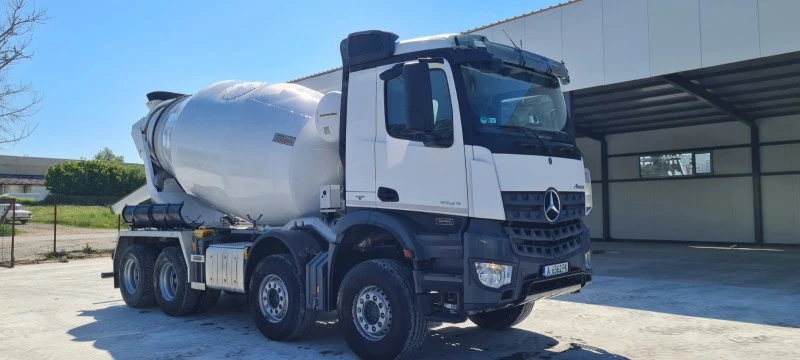 Бетон миксер Mercedes Arocs, снимка 2 - Индустриална техника - 44994753