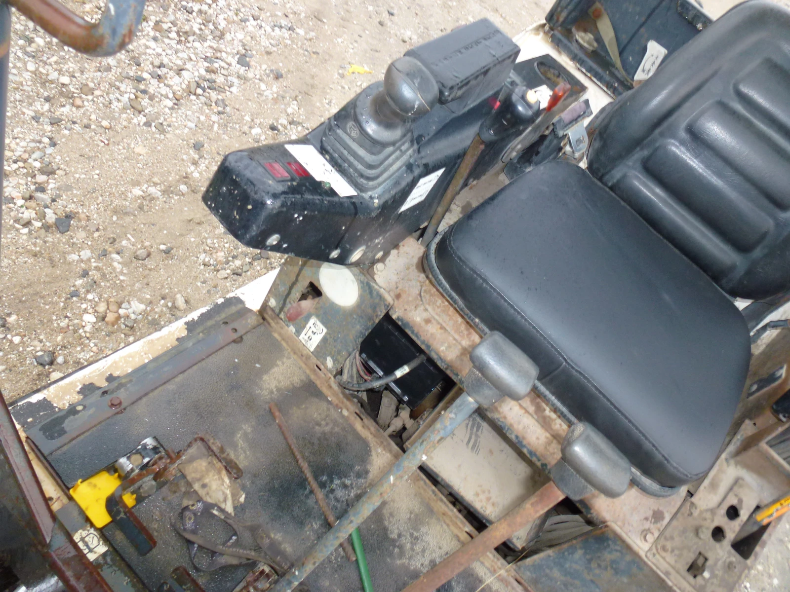 Багер Bobcat 322, снимка 9 - Индустриална техника - 54932505
