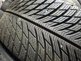 Гуми Зимни 225/60R18, снимка 1