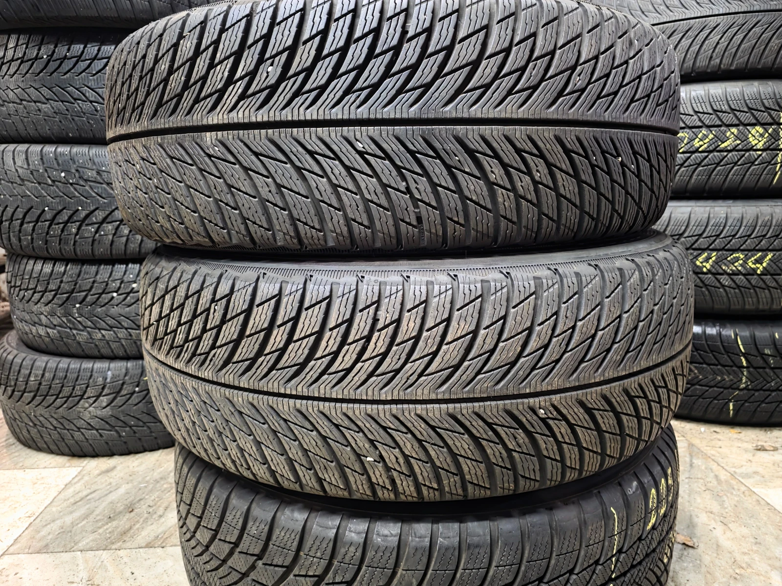���� 225/60R18 | Mobile.bg � ����������� 5