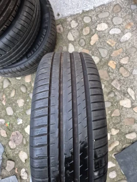 Гуми Летни 235/60R18, снимка 3 - Гуми и джанти - 52673421