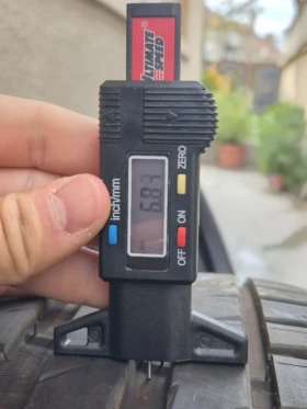 Гуми Летни 235/60R18, снимка 5 - Гуми и джанти - 52673421