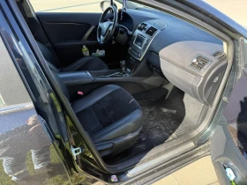 Toyota Avensis 2.2 D-CAT, снимка 13