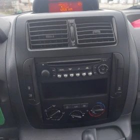 Citroen Jumpy Ориг.КМ и БОЯ, снимка 10 - Автомобили и джипове - 53650900