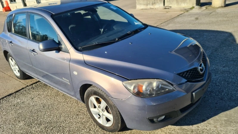 Mazda 3 1.6 TD, снимка 8 - Автомобили и джипове - 48320268