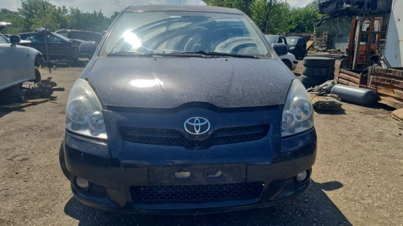 Toyota Corolla verso 2.2 dcat 177кс, снимка 1 - Автомобили и джипове - 40801297