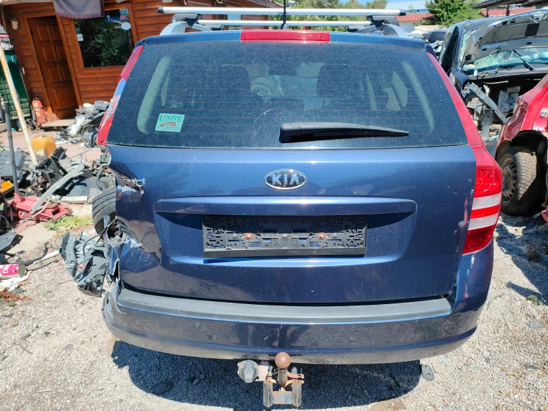 Kia Ceed 1.6i G4FC, снимка 3 - Автомобили и джипове - 46847119