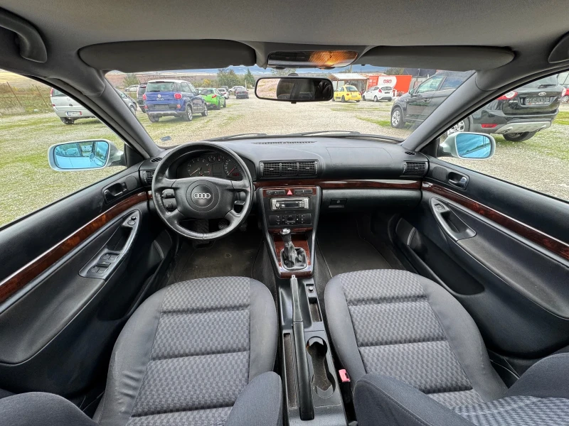 Audi A4 1.8 i, снимка 9 - Автомобили и джипове - 47555755