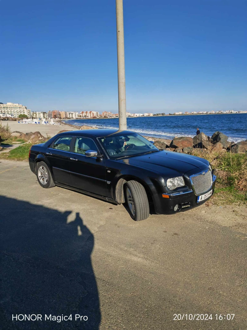 Chrysler 300c, снимка 14 - Автомобили и джипове - 47677791