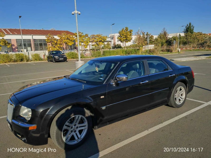 Chrysler 300c, снимка 5 - Автомобили и джипове - 47677791