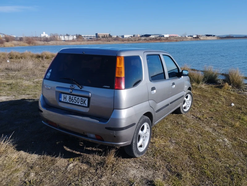 Subaru Justy, снимка 12 - Автомобили и джипове - 48396703