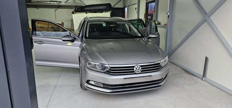 VW Passat, снимка 1 - Автомобили и джипове - 49313945