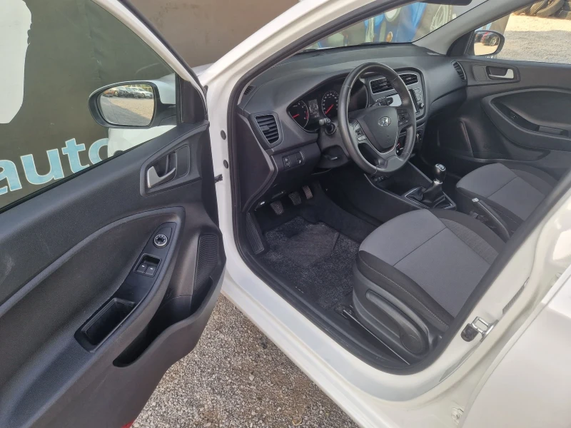 Hyundai I20 1.2i LPG Navi , снимка 7 - Автомобили и джипове - 51630078