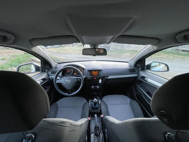 Opel Astra 1.7 cdti, снимка 10 - Автомобили и джипове - 52658200