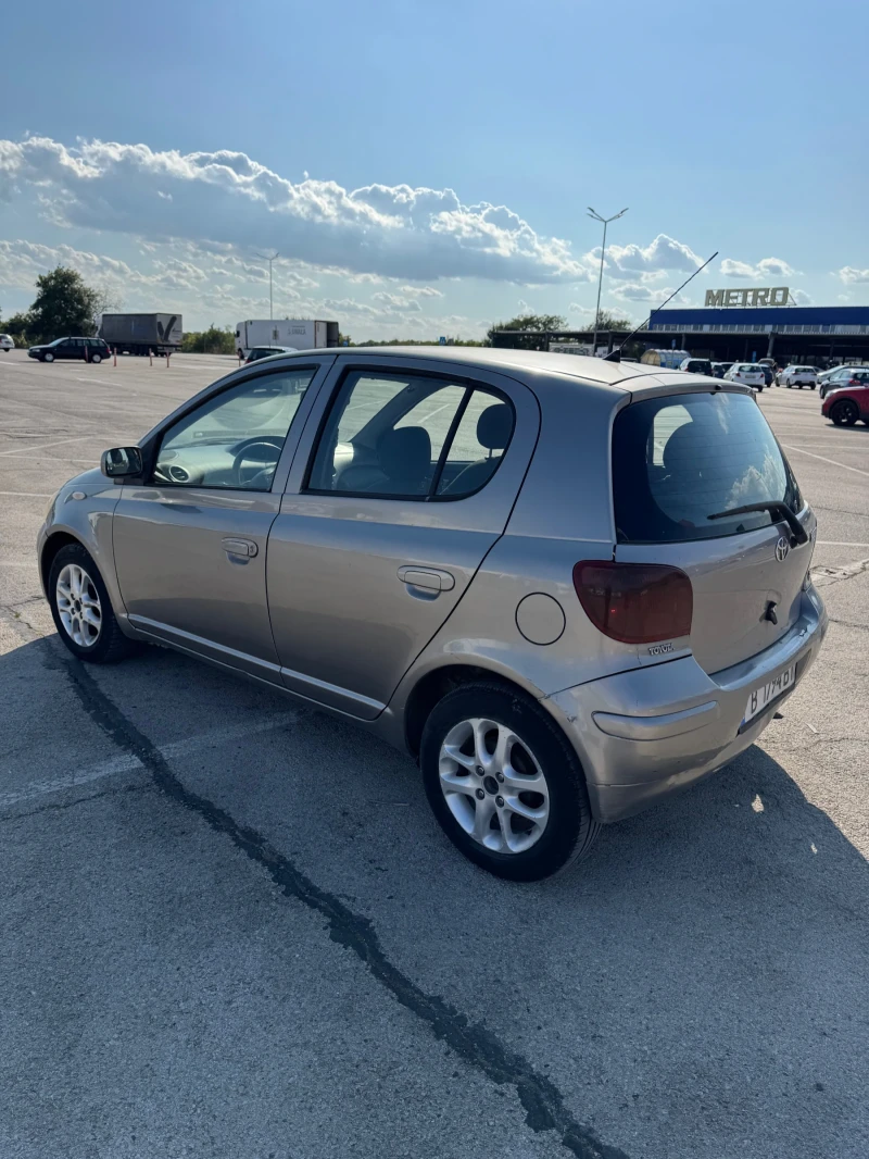 Toyota Yaris, снимка 3 - Автомобили и джипове - 52973644