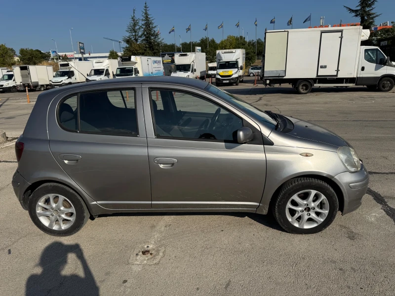 Toyota Yaris, снимка 5 - Автомобили и джипове - 52973644