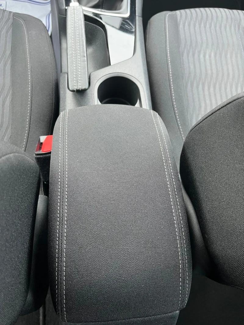 Peugeot 308 1.6HDI 120кс, снимка 12 - Автомобили и джипове - 52672827