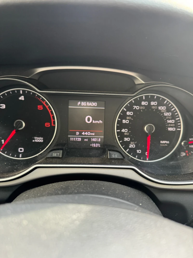 Audi A4 2.0 TDI, снимка 4 - Автомобили и джипове - 52757172