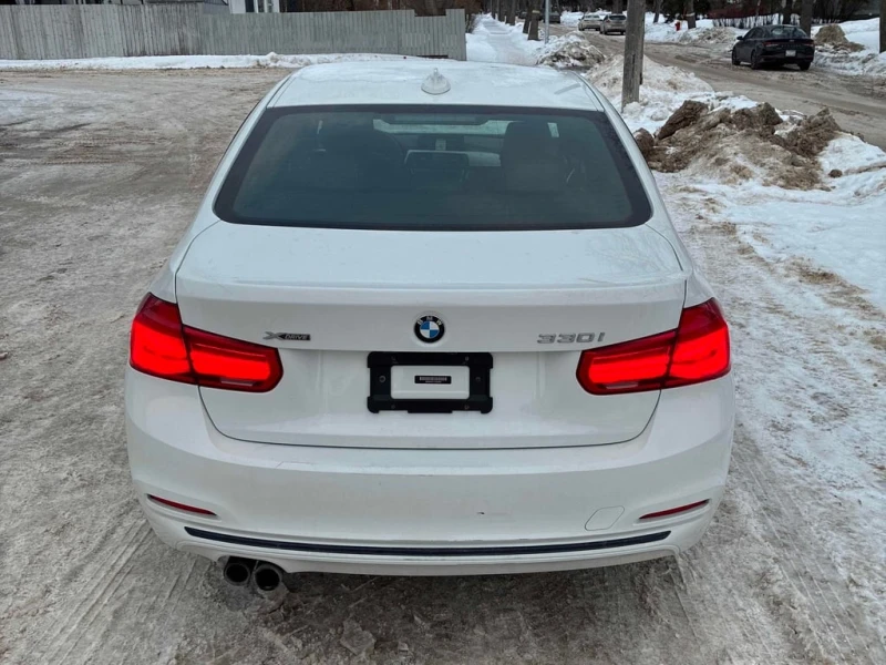 BMW 330 * xDrive * CARFAX* ПОДГРЕВИ* ШИБИДАХ, снимка 4 - Автомобили и джипове - 53251929