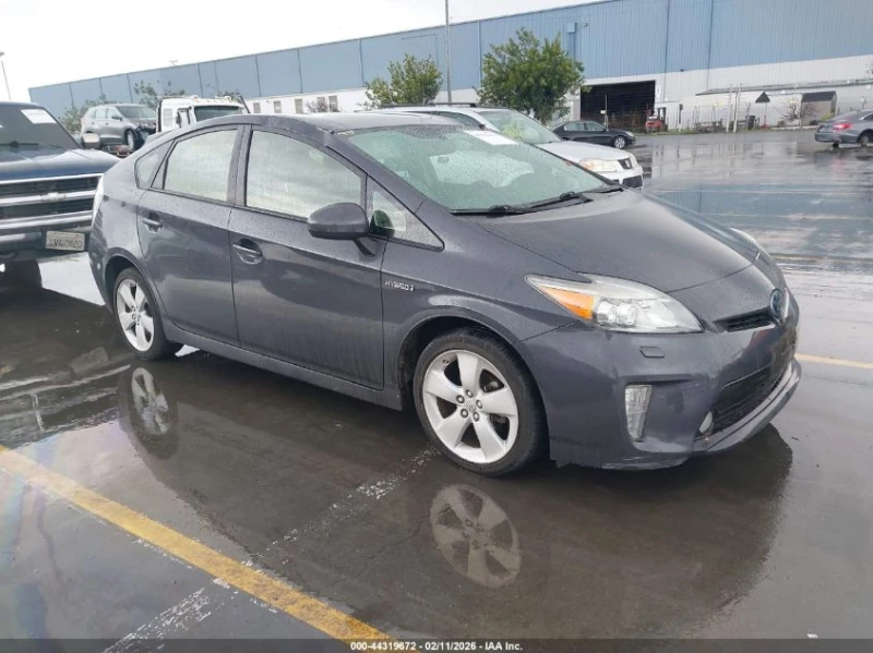 Toyota Prius 1.8l Five