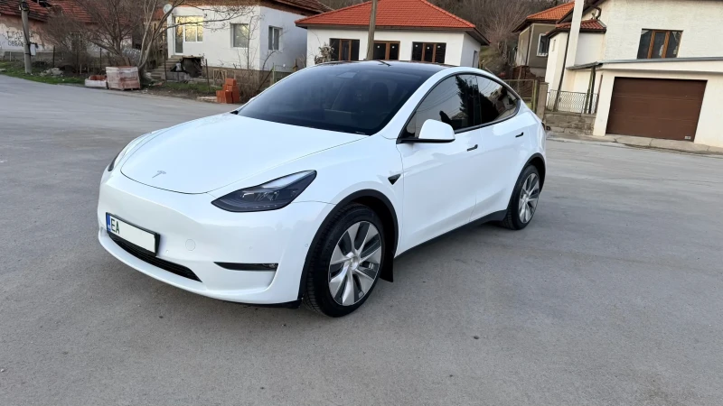 Tesla Model Y Long range AWD Eu