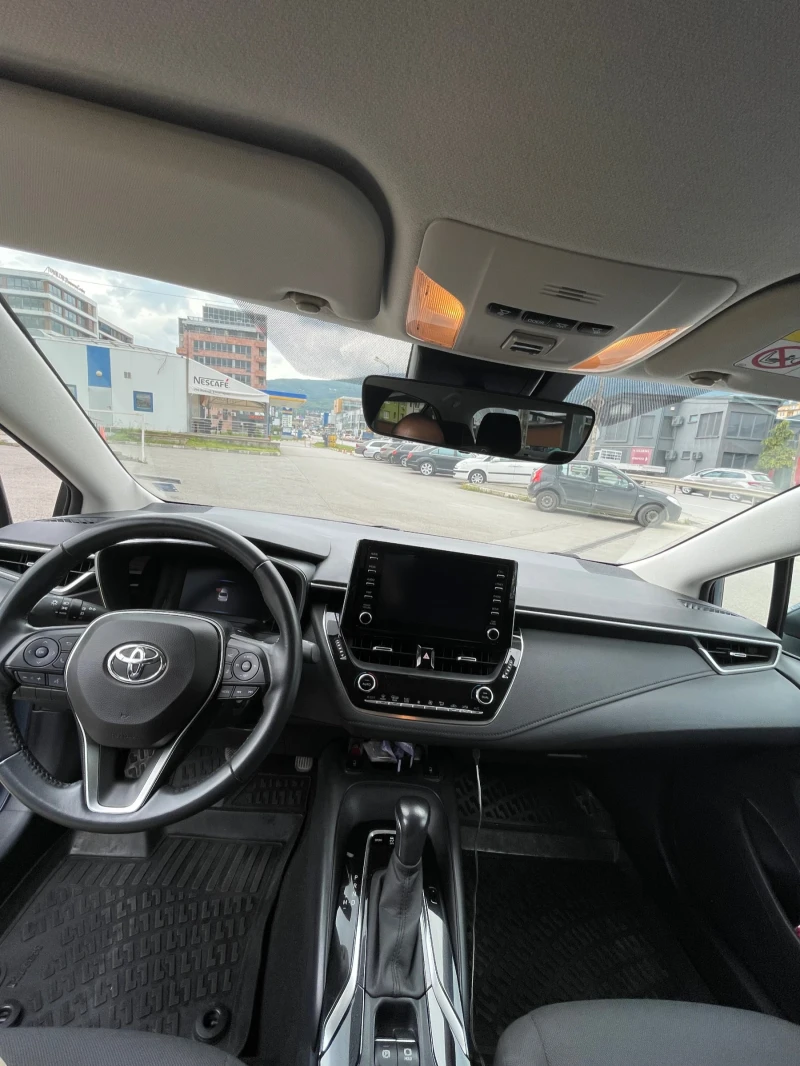 Toyota Corolla 1.6 VVT-i CVT Executive, снимка 10 - Автомобили и джипове - 53573474
