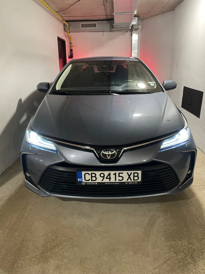 Toyota Corolla 1.6 VVT-i CVT Executive, снимка 13 - Автомобили и джипове - 53573474