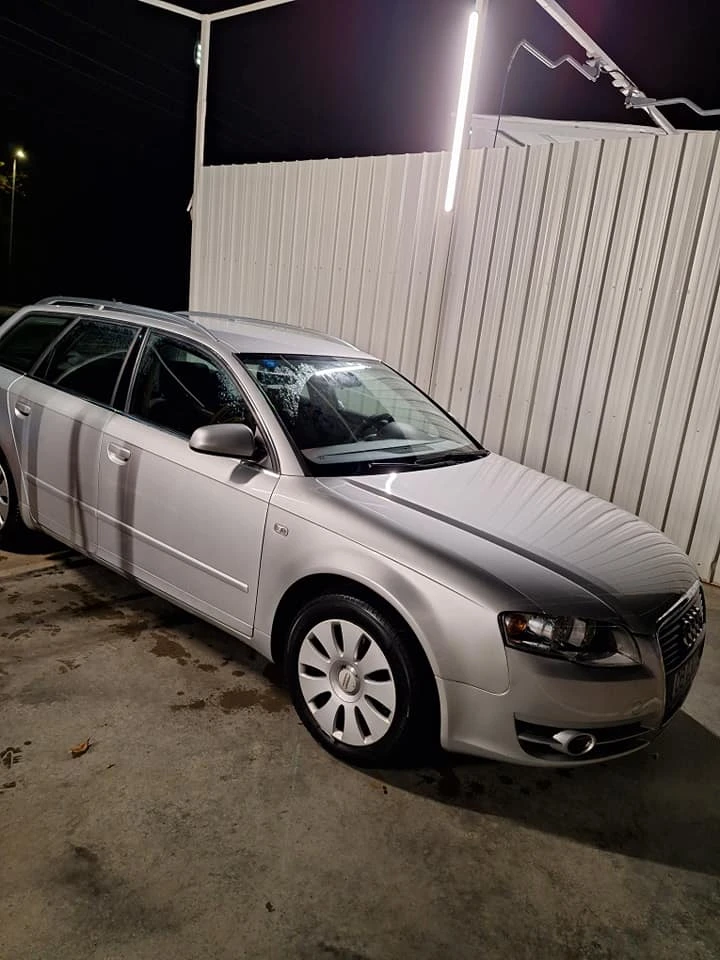 Audi A4 АВАНТ, снимка 2 - Автомобили и джипове - 49455719