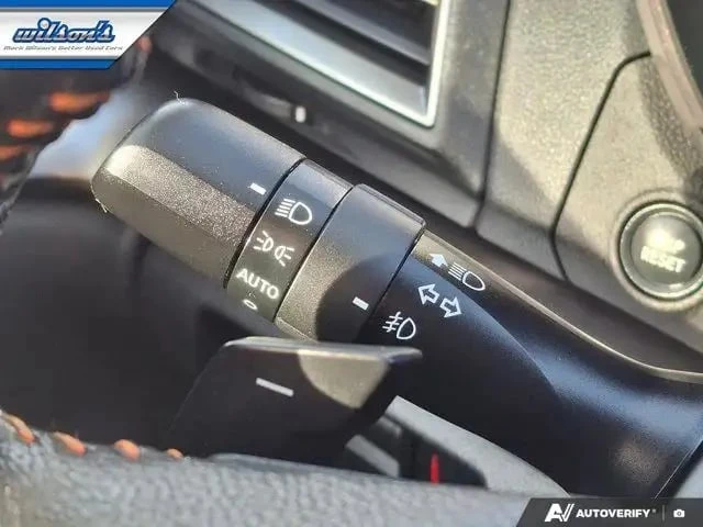 Subaru XV / AWD / Automatic CVT / ПОДГРЕВИ / CARFAX / , снимка 16 - Автомобили и джипове - 53338205