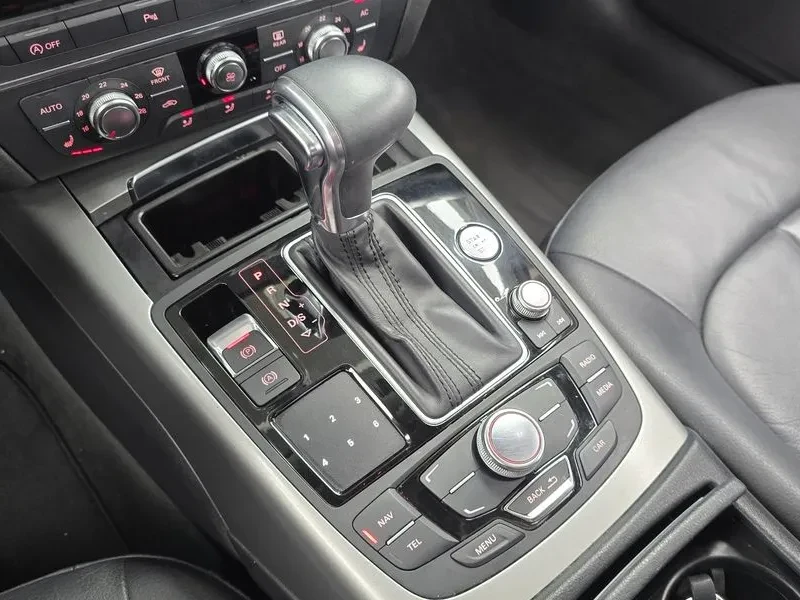 Audi A6 2.0 TDI, снимка 9 - Автомобили и джипове - 55056593
