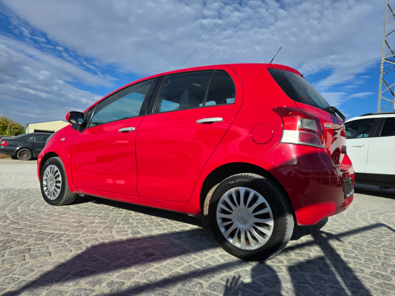 Toyota Yaris 11г.1, 4 D4D-90к.с.6-скорости  - изображение 4