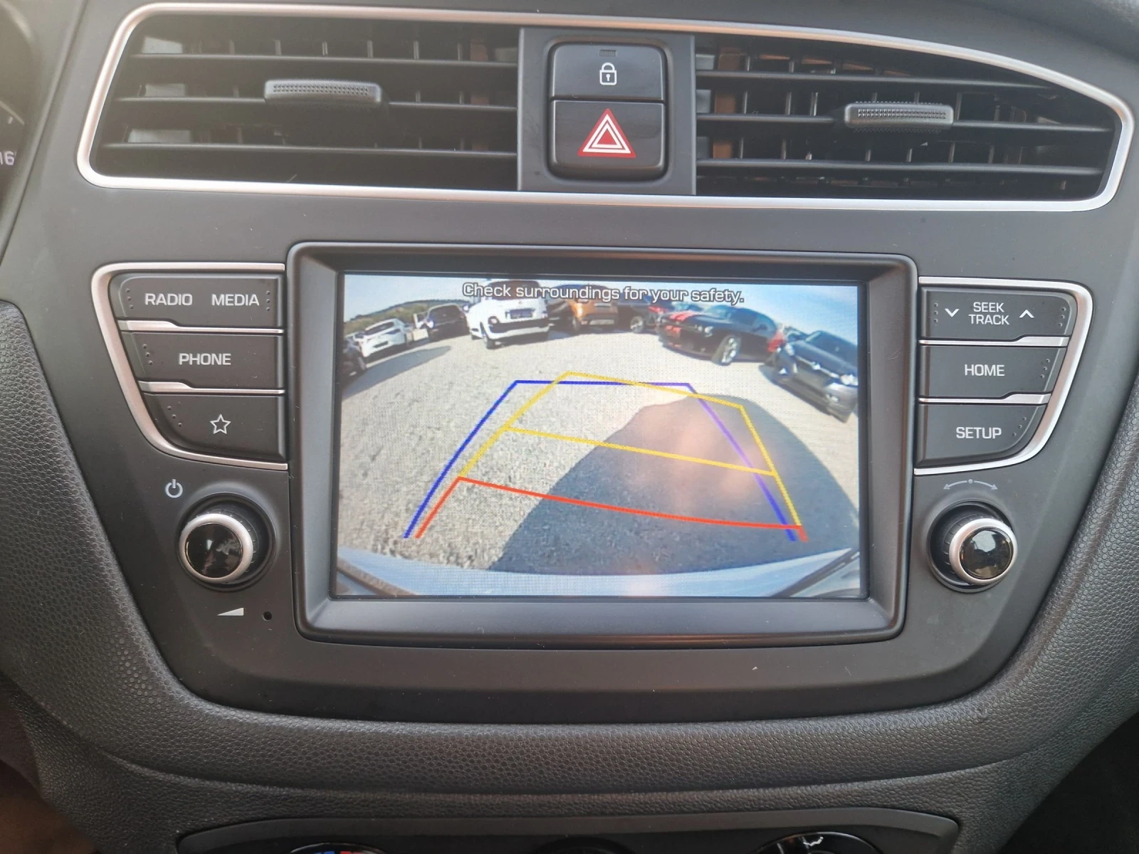 Hyundai I20 1.2i LPG Navi  | Mobile.bg   12