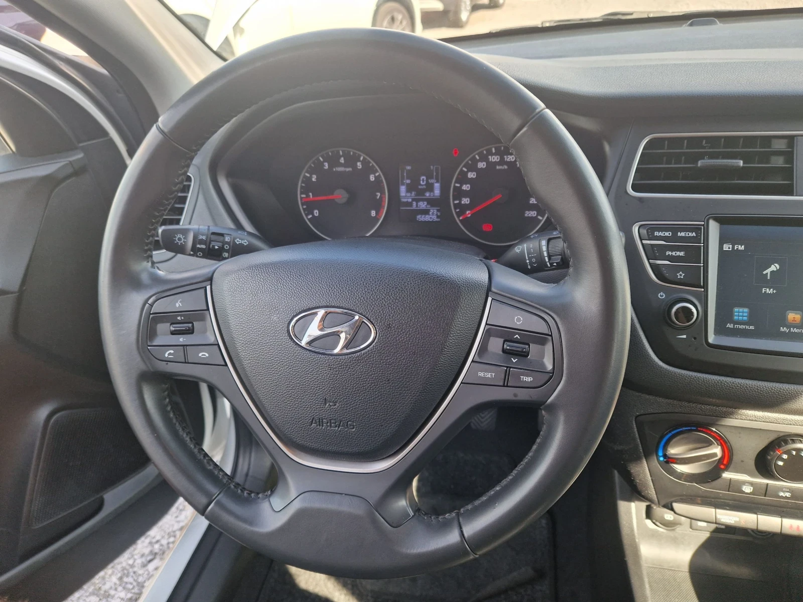 Hyundai I20 1.2i LPG Navi  | Mobile.bg   14