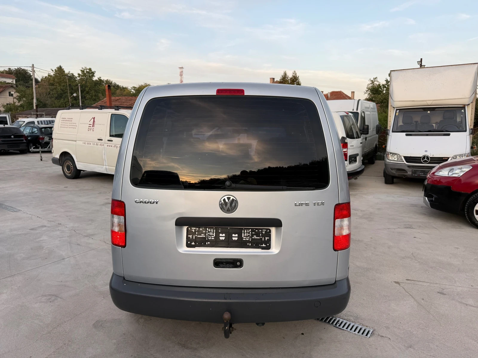 VW Caddy 1.9TDI 105К.С. КЛИМА - изображение 6