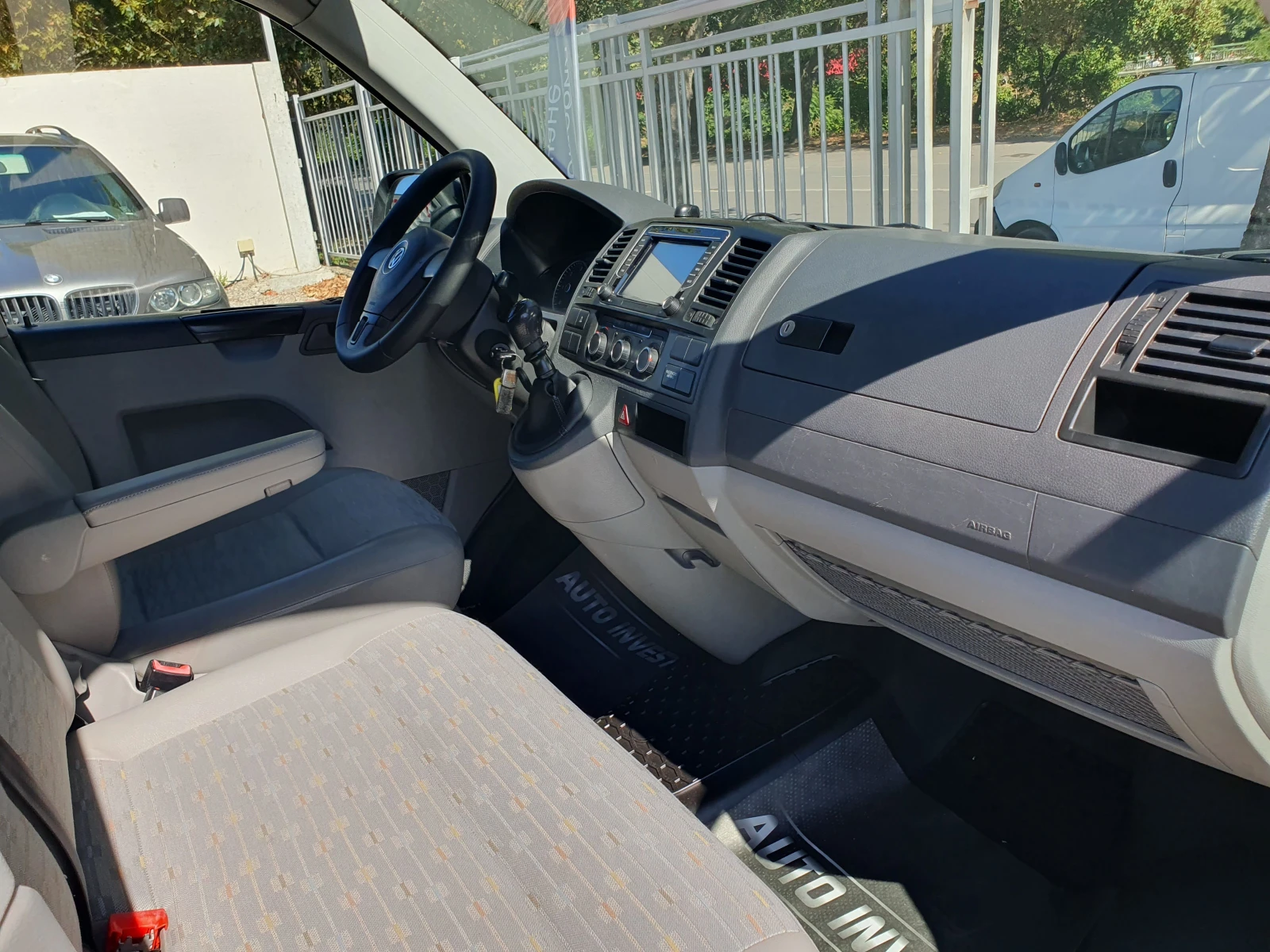 VW Multivan 2.0/140ks | Mobile.bg — изображение 14