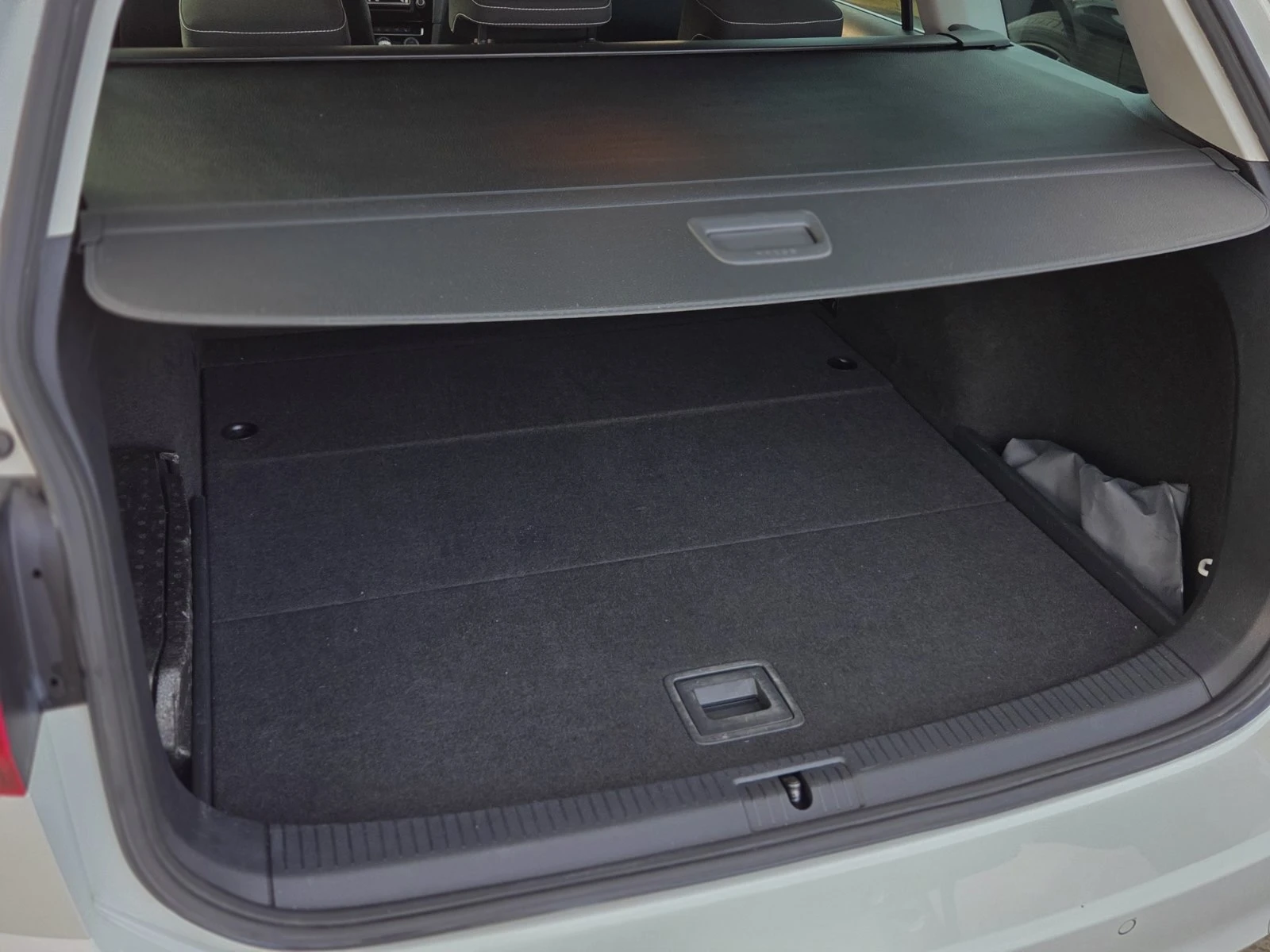 VW Golf 7 2.0TDI/HIGH-LINE/LED/XENON | Mobile.bg   11