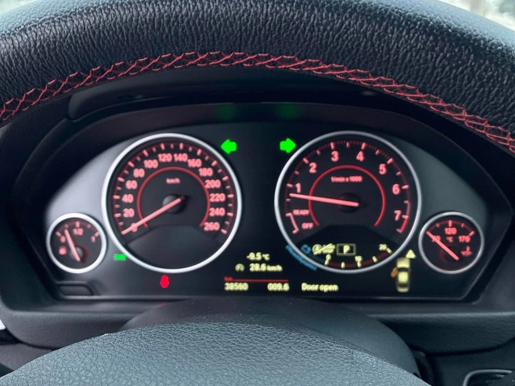 BMW 330 * xDrive * CARFAX* ��������* ������� | Mobile.bg � ����������� 8