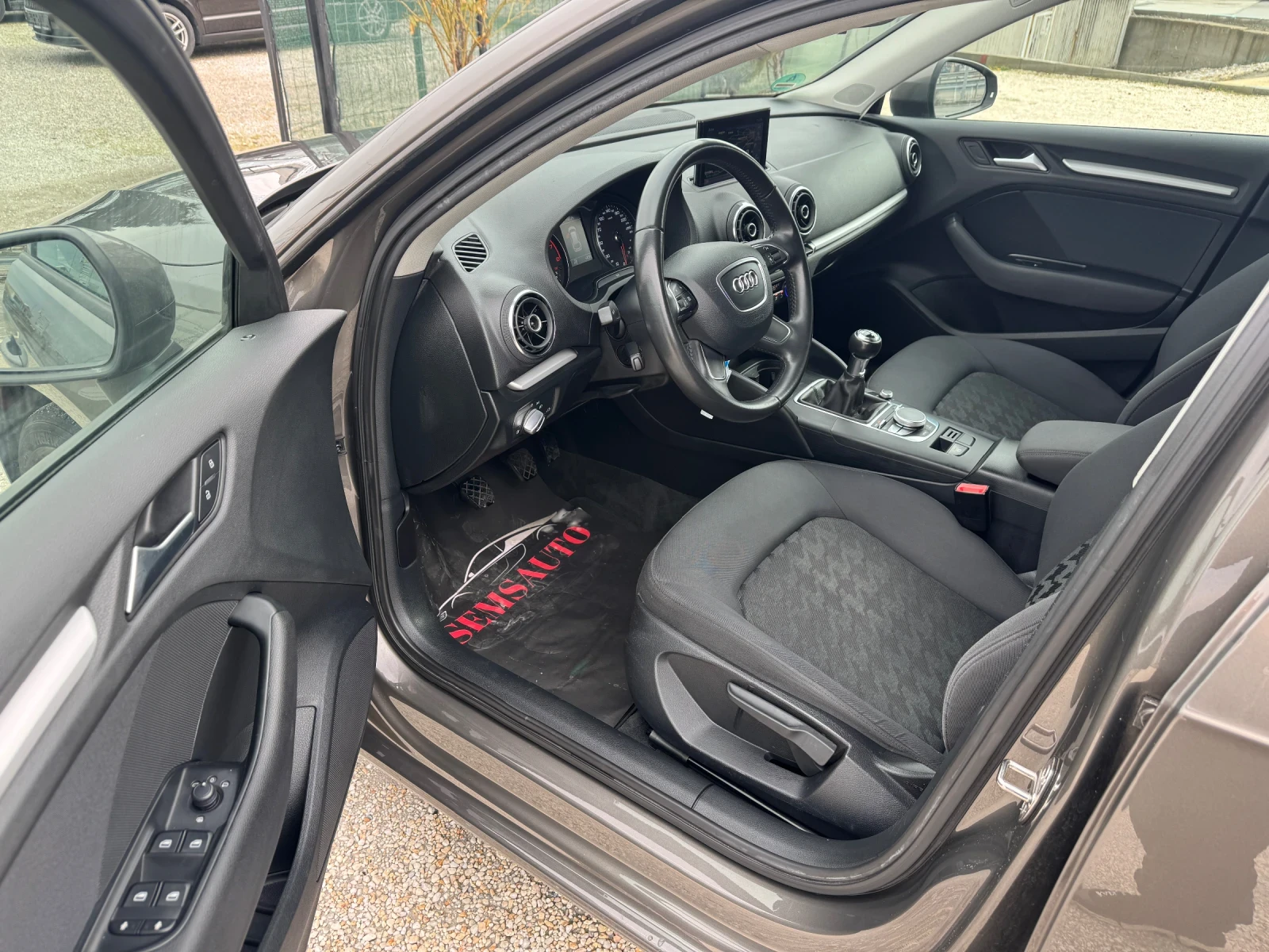 Audi A3 1.4TFSI * Attraction * SportBack - изображение 9