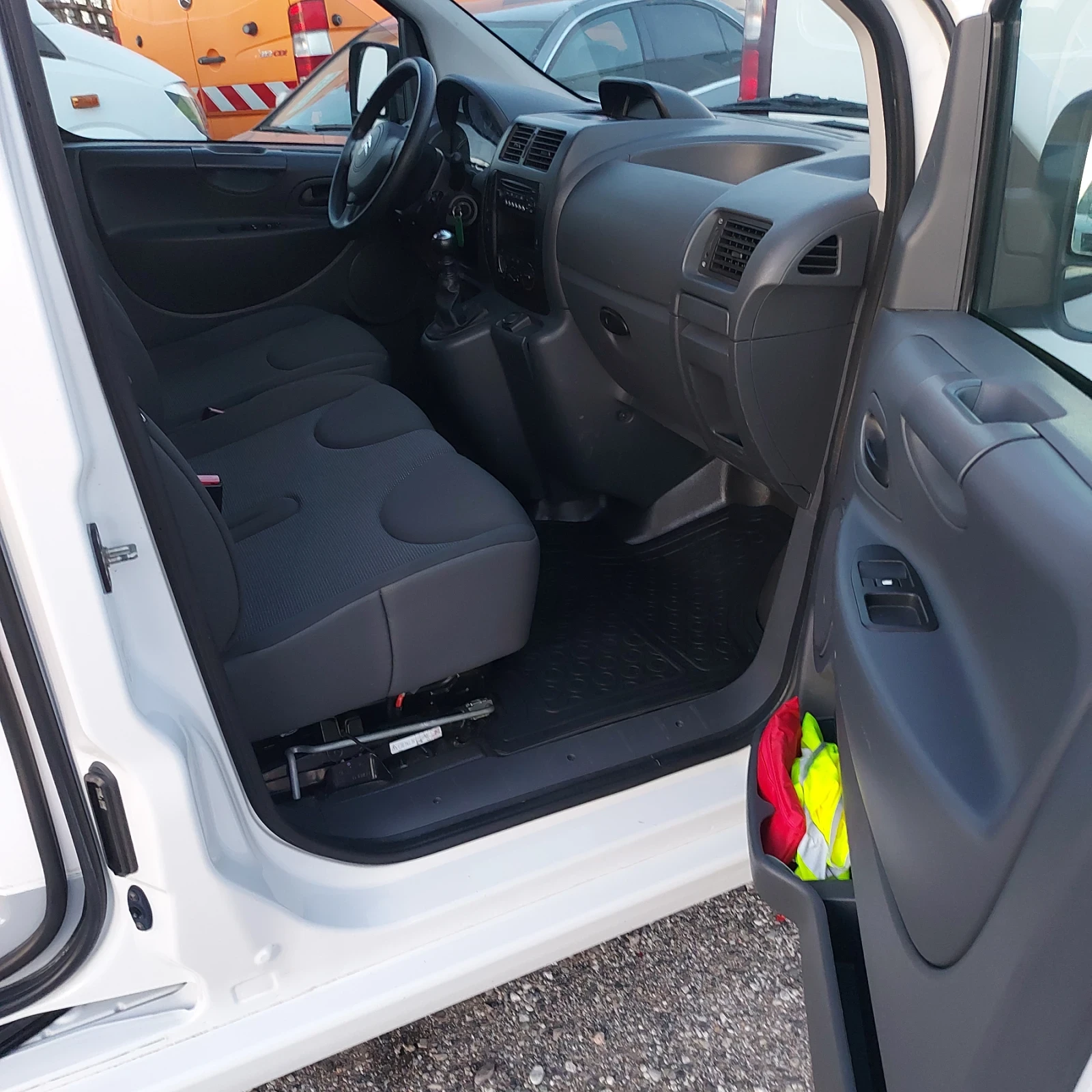 Citroen Jumpy Ориг.КМ и БОЯ - изображение 8